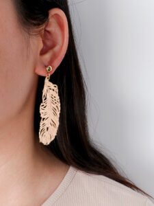Hexingsheng Jewelry | The Timeless Appeal of Feather Jewelry in Fashion Trends Hexingsheng Jewelry | The Timeless Appeal of Feather Jewelry in Fashion Trends