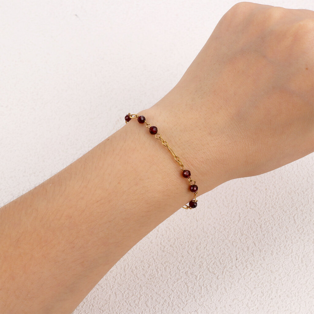 Modern Stainless Steel 18K Gold Plated Garnet Bead Bracelet