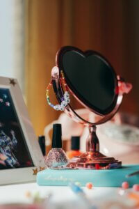 Hexingsheng Jewelry | Sweet Style on the Rise: The Popularity of Candy Inspired Jewelry Hexingsheng Jewelry | Sweet Style on the Rise: The Popularity of Candy Inspired Jewelry