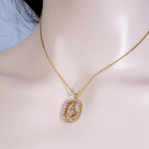 Delicate 18K Gold Plated Stainless Steel Clover Pendant Necklace