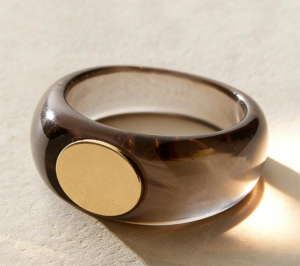 Hexingsheng Jewelry | The Rise of Resin Jewelry: A Canvas for Personal Expression