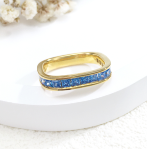 Explorando los Anillos Cuadrados en Diferentes Culturas y Tendencias de Moda